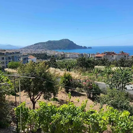 Appartement Deniz Manzarali,terasli,doga Icinde Mustakilsi Ev Alanya