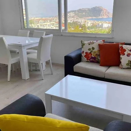 Deniz Manzarali,terasli,doga Icinde Mustakilsi Ev Apartament *